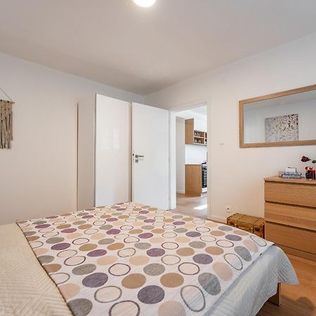 3 Room Private Flat Kosice City Center Fresh And New! Luaran gambar